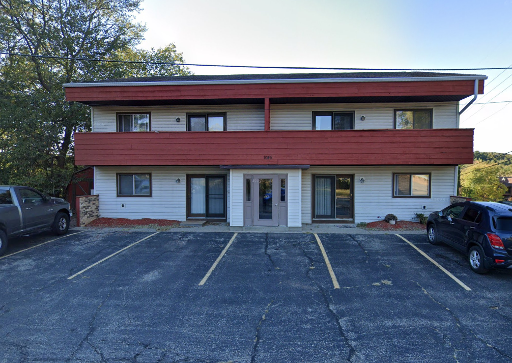 1045 Oak Street - 6