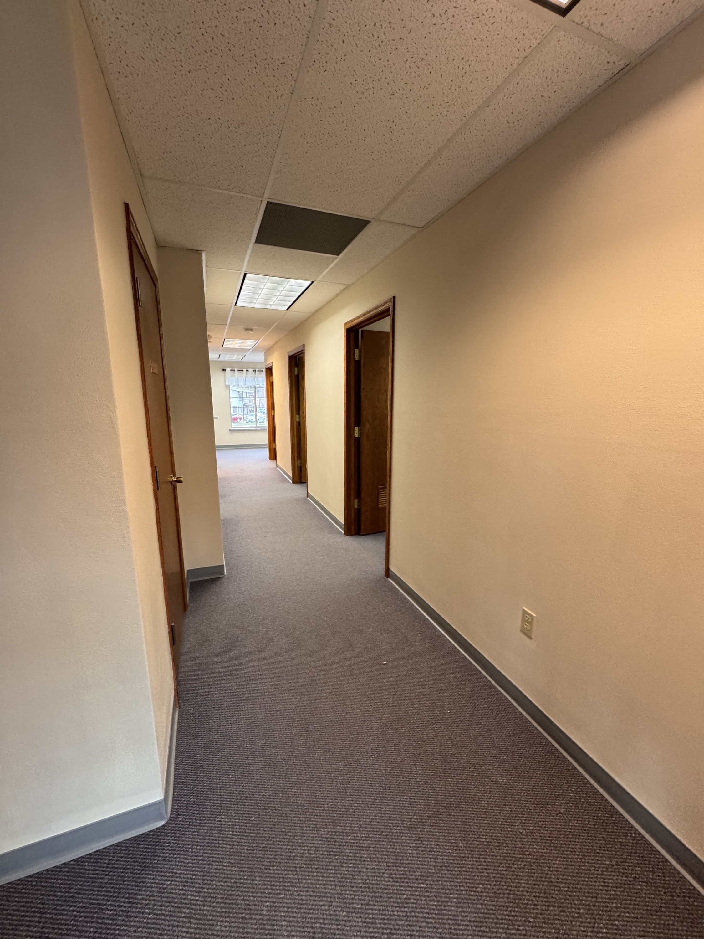 507 Linn Street - B